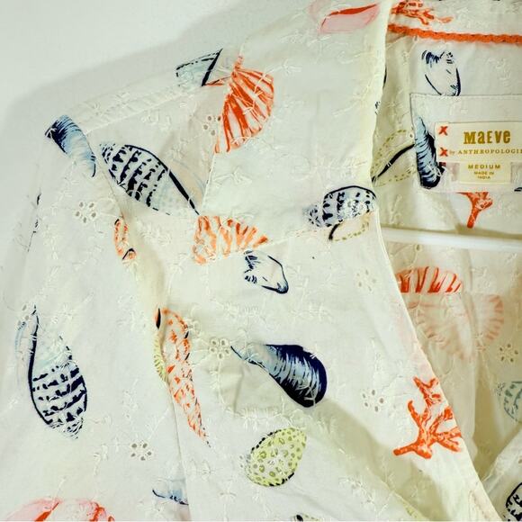 Anthropologie Maeve White Eyelet Seashell Collared Wrap V Neck Shirt Medium - Picture 9 of 16